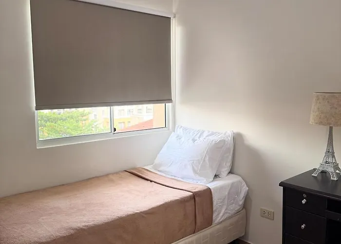 Apartment Top-floor 2bedroom In With Pool - Free Fast&unli Wi-fi Netflix Complete Kitchen Cebu