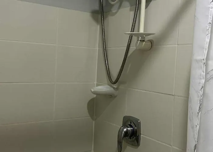 Apartment Top-floor 2bedroom In With Pool - Free Fast&unli Wi-fi Netflix Complete Kitchen *