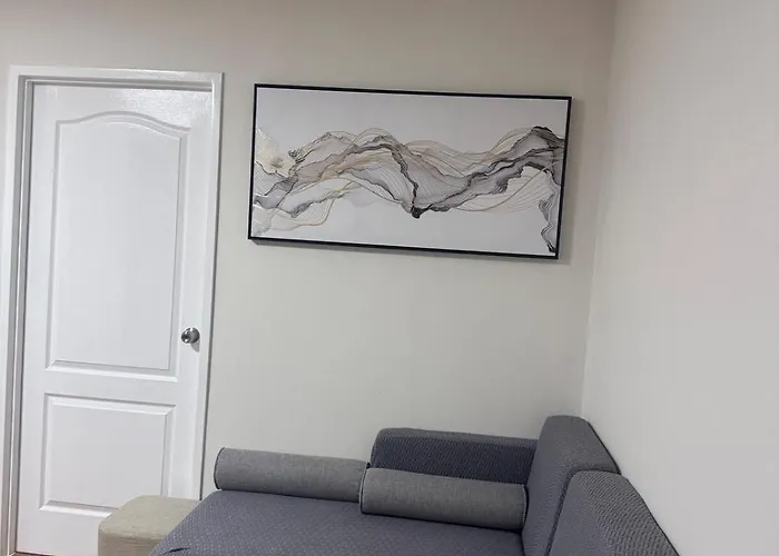 Top-floor 2bedroom In With Pool - Free Fast&unli Wi-fi Netflix Complete Kitchen Apartment