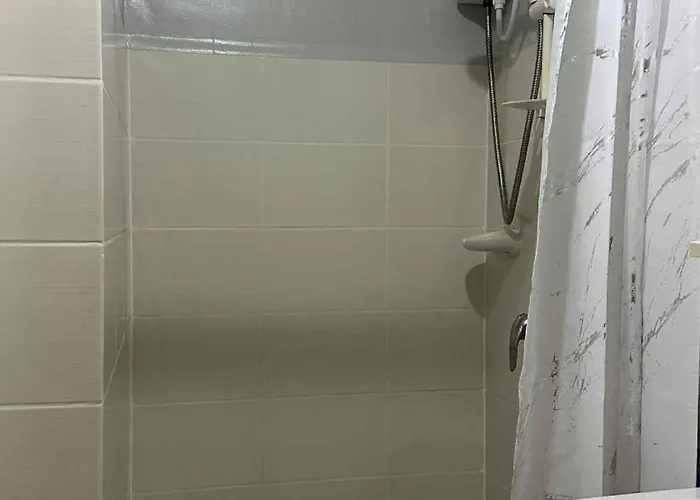 Top-floor 2bedroom In With Pool - Free Fast&unli Wi-fi Netflix Complete Kitchen Apartment