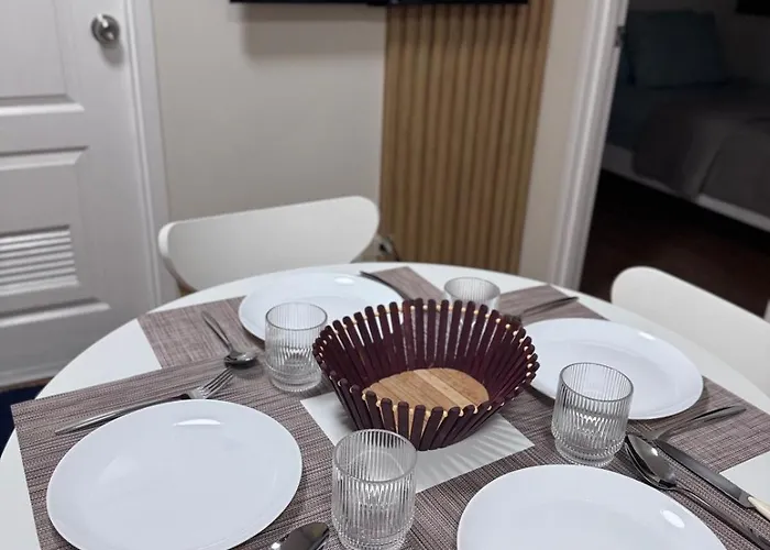 Top-floor 2bedroom In With Pool - Free Fast&unli Wi-fi Netflix Complete Kitchen Apartment Cebu