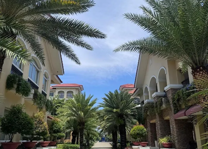 Top-floor 2bedroom In With Pool - Free Fast&unli Wi-fi Netflix Complete Kitchen *